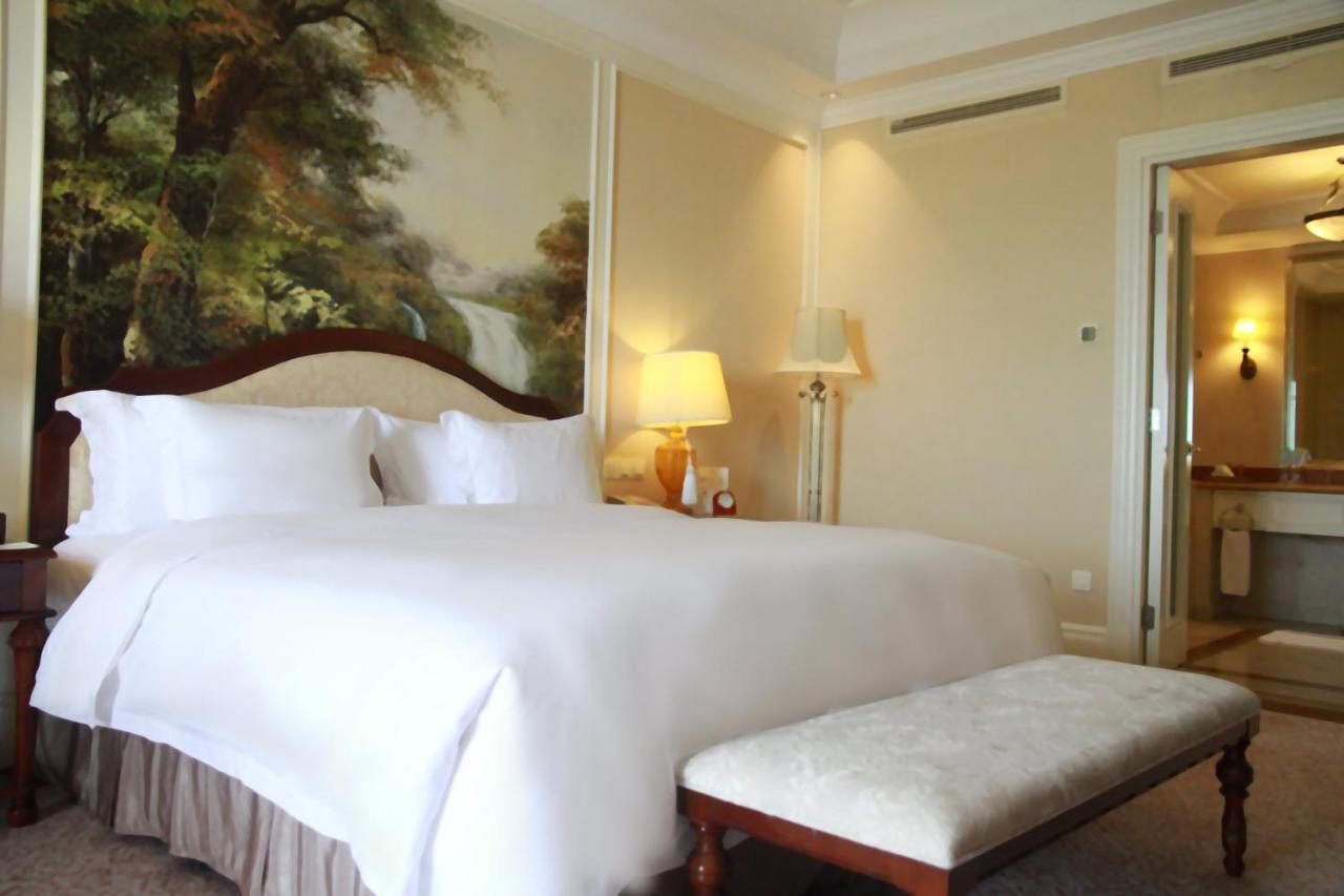 Crowne Plaza Ocean Spring Resort By Ihg Jimo Exterior photo