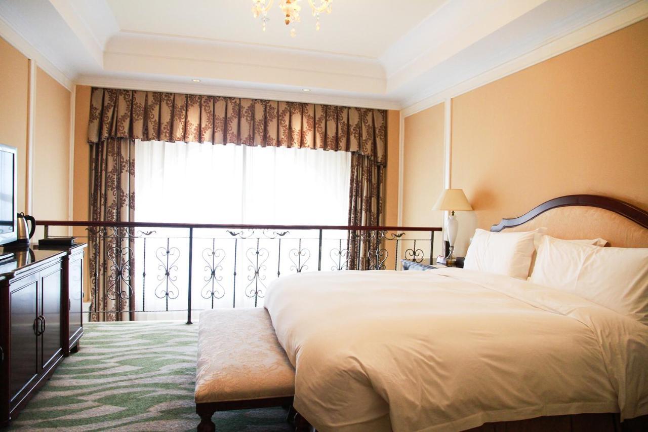 Crowne Plaza Ocean Spring Resort By Ihg Jimo Exterior photo